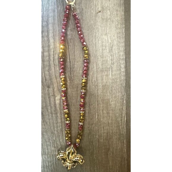 Handcrafted Red & Gold Beaded Fleur-De-Lis Necklace - Picture 2 of 3